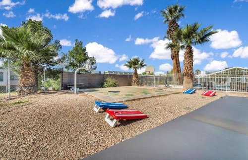 Modern Resort Condo - Pools, Courts & Scenic Views - Foto 7