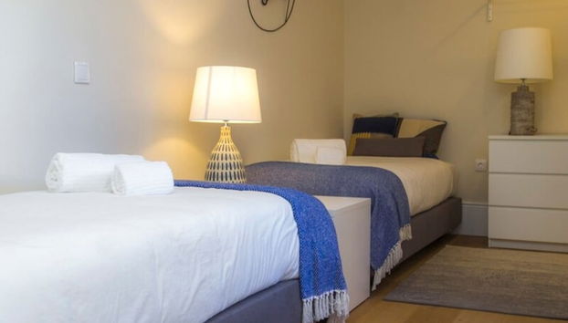 Liiiving in Porto Central Garden Flat - Foto 5, Habitación