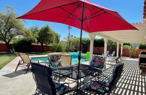 Indian Wells Resort Home with Private Saltwater Pool - Foto 33