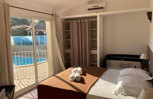 Villas CALA CORSA - 3 chambres piscine partagée chauffée - CALA ROSSA Porto-Vecchio - Villas entièrement Climatisées - Internet gratuit - Foto 79