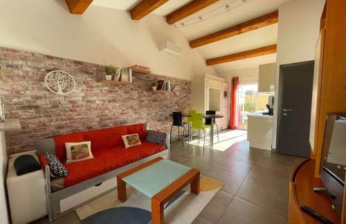 Maison F2, neuve au calme avec jardinet - Foto 1