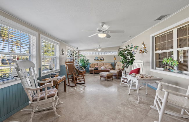 Ocean Song House - Photo 12