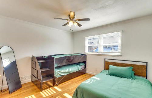 Family Fun in Scotch Plains! Home with Game Room - Foto 23