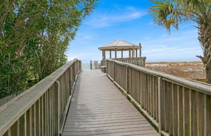 Southbay by the Gulf 102 only 30 Yards from the Beach 3 Bedroom Townhome in Destin - Foto 6