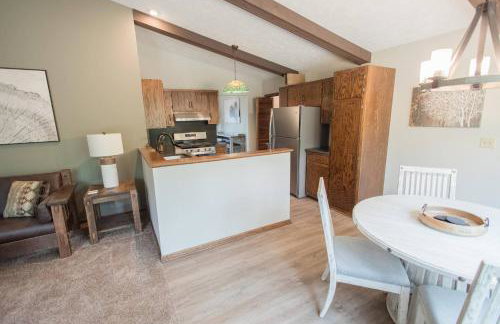 Sherwood Forest Park- 6BD/3BA on Private Ohio Land - Foto 14