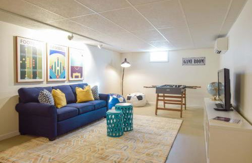 Spacious Home by Beach Dog Welcome - Photo 24