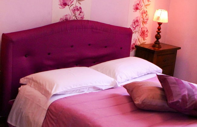 Duca's Guest House - Foto 13