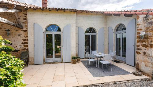 Logis La Tour - Gîte Orangerie - Foto 3