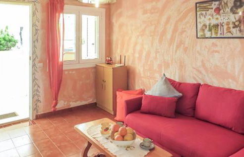 Awesome Apartment In Torrevieja - Foto 9