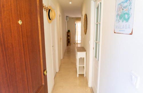 Descanso familiar junto al mar con terraza - Photo 22