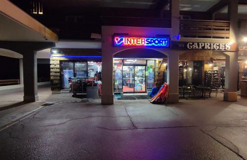 Studio les 2 Alpes au Village 1800m-Commerces et télésiège à 50m-Retour ski au pied - Photo 23