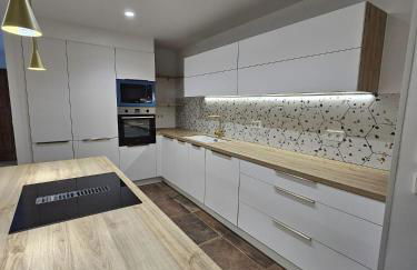 Apartamento Figueres Plaza Cataluña - Foto 2