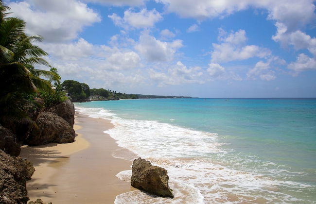 Secluded Beachfront Villa with Large Pool and Gardens - Fryers Well Bay by BSL Rentals - Foto 27