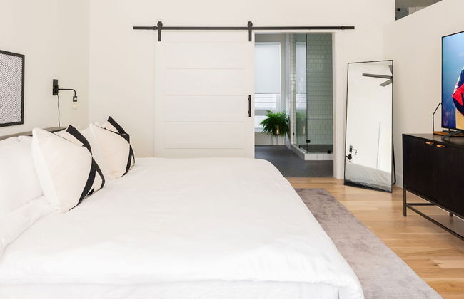 Nash Chic Near DT Rooftop Luxe Comfort - Foto 13