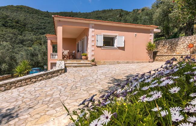 The Olive Grove Cottage by Konnect, 2.5 km from Ipsos - Foto 12