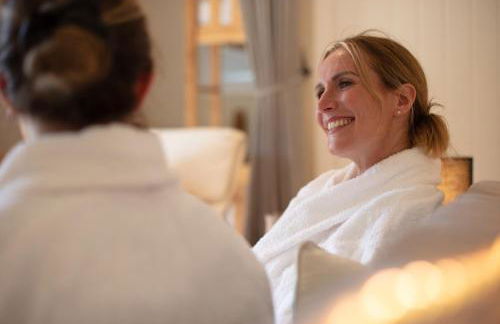 City to Country Retreat Luxury Cottage with Hot Tub - Foto 79