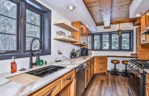 Bear Pause Retreat & The Stone House - Photo 51