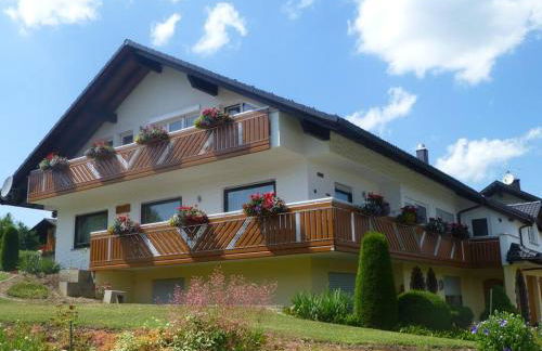 Moderne Ferienwohnung - neu renoviert - ruhige Lage - Foto 26