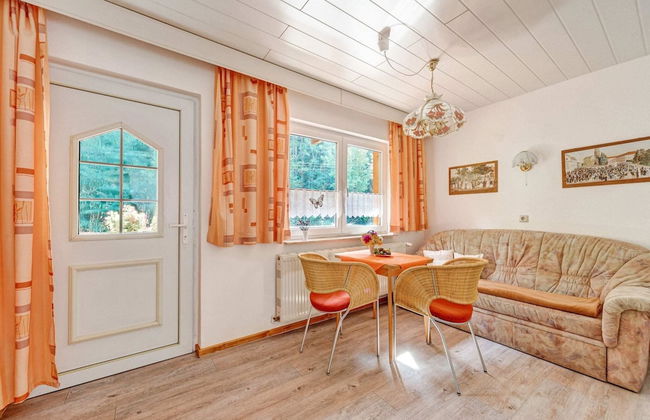 Cozy Apartment Near Trails - Foto 16