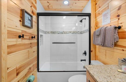 Beside Still Water 2 - 2 Bedrooms, 2 Baths, Sleeps 6 Home by RedAwning - Foto 56