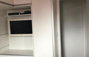 Apartamento em Santos com piscina 3km da praia - Foto 3