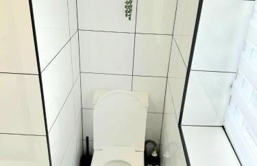 Families Only - Pet Friendly sleeps 6 maximum NO PARTIES - Foto 58