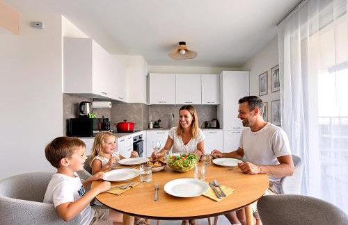 Les Lumières du Cinquième , 2 chambres , clim , wifi , Cap3000 à pied , parking - Foto 2