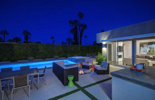 Oranj Door Modern - 4BR Pool, Hot Tub, Large Backyard - Foto 31