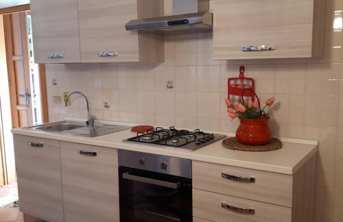 Casa Tecla, bright apartment in a single house - Photo 17