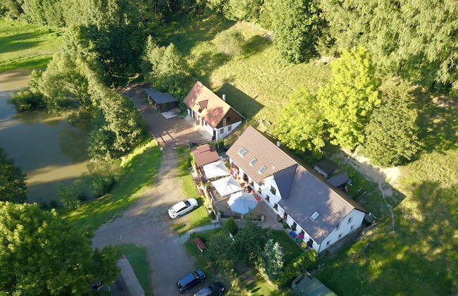 Mansion in Starkov Near Acitvities - Foto 30