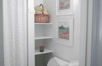 Serene Lakefront Home with Hot Tub and Boat for Rent! - Foto 9