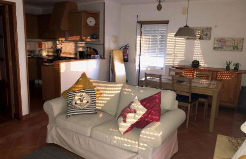 Cliff House next to beach - Foto 24