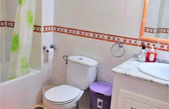 FABULOUS 2 BED 2 BATH APARTMENT ! - Foto 6