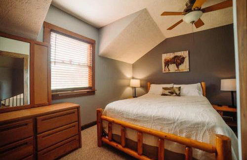 Majestic Home in Hocking wPool Jacuzzi Basketball - Foto 32