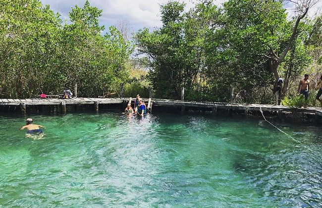 Ganztägige Tour nach Holbox und Passion Island mit Cenote, Transport und Mittagessen - Foto 9