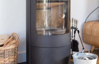 Stunning Old Carthouse with seaview - Photo 8