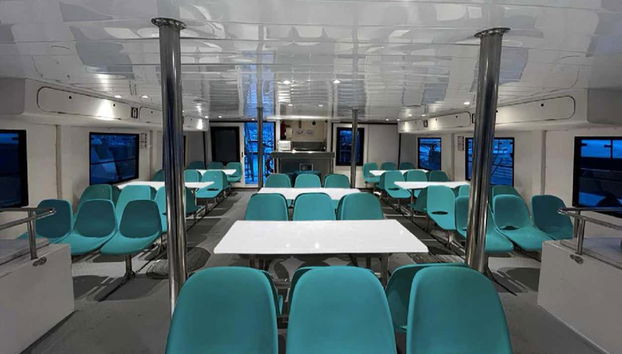 All'interno dell'imbarcazione