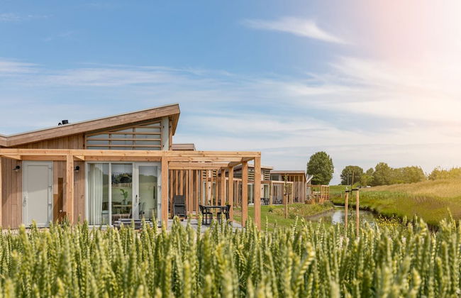 Zeeland Escape w/ Garden - Foto 33