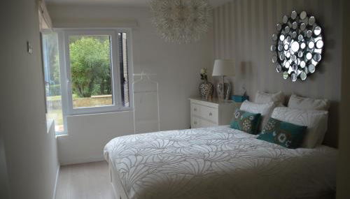 Amazing Beach & Pool Apartment with Garden - Foto 4