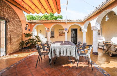 Beach Villa Costanera in Marbella - Photo 33