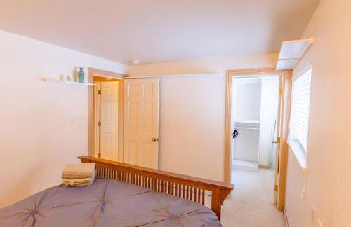 Beautiful 3500sf Lake Tahoe Home W/ Open Layout - Foto 23