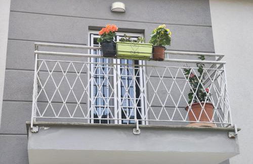 Grigio Perla Panigale, villetta con giardino, 3 camere, parcheggio privato fino 3 posti auto - Un oasi di tranquillità - Vicina all'Aeroporto, Unipol Arena e Fiera - Photo 66