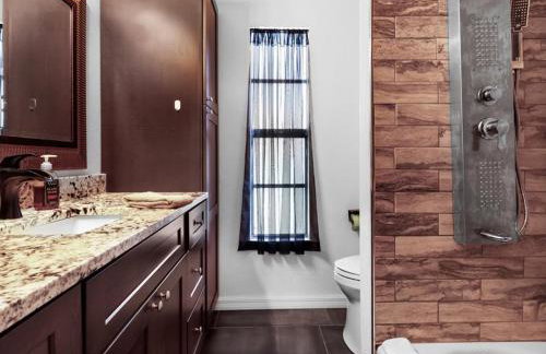 Palm Harbor Waterfront with pool & Game room - Foto 46