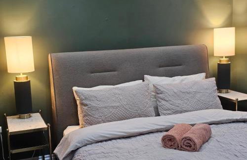 StayZen Apartments - Private Garden & Free Parking Ground Floor Central Woking - Business & Leisure - Photo 23