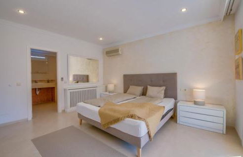 Valerie De Sa Cala - Foto 41