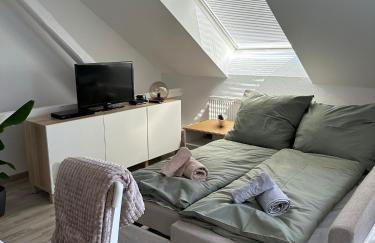 Gemütliche neurenovierte Dachgeschosswohnung - Foto 13