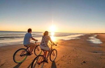 ON ISLAND Ocean View Beachy Studio in Campy 1970s Converted Motel - Foto 14