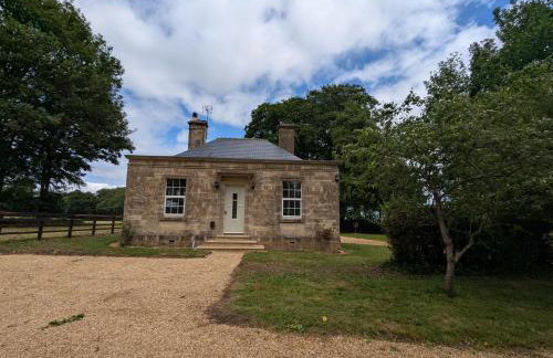 South Lodge, Countryside views near Kingscote Barn - Foto 1