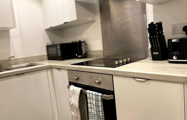 Stunning 2-bed Serviced Apartment in Swindon - Foto 6