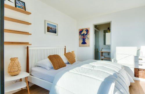 6 adultes et 2 enfants - piscine et accès plage direct - Foto 14